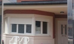 Chalet Eras de Renueva PVC, León